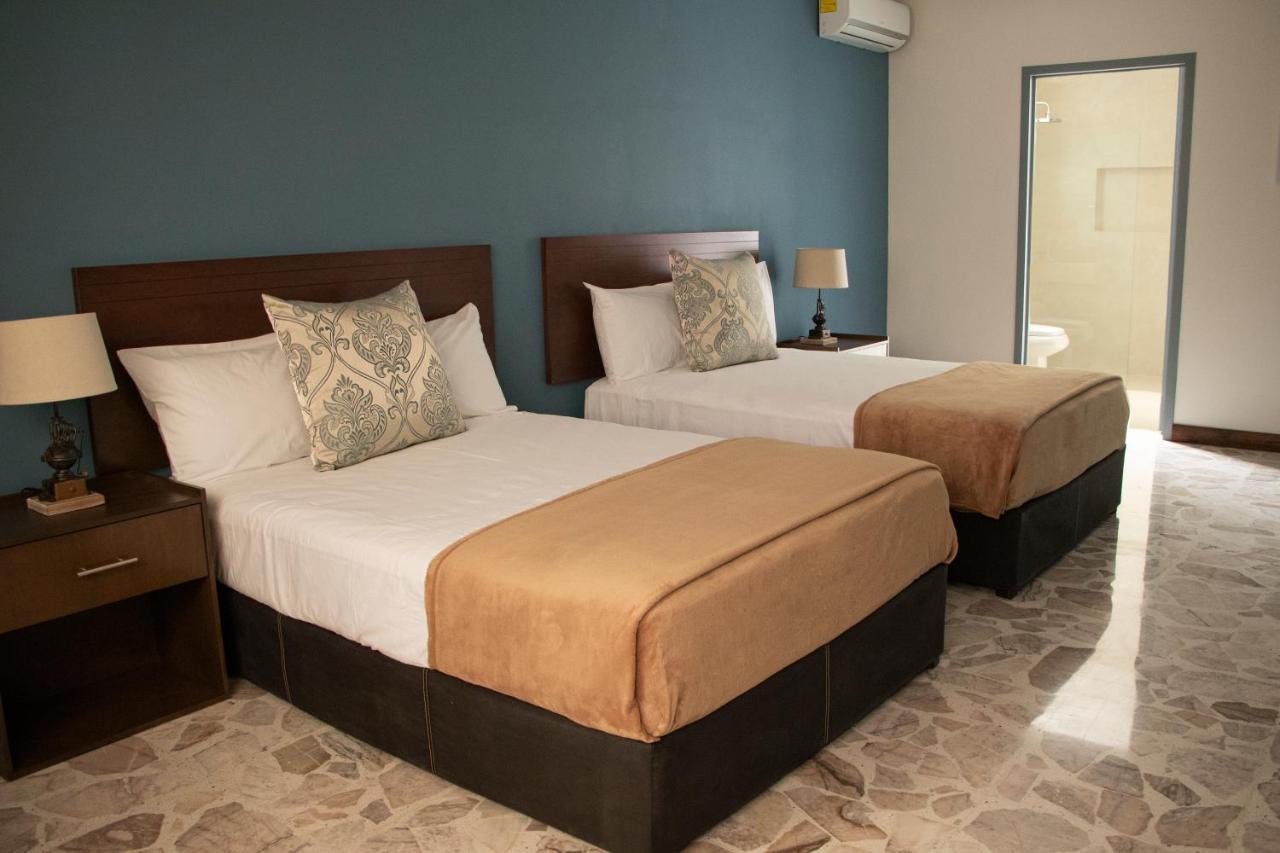 Hotel Viamonte House Boutique León Esterno foto